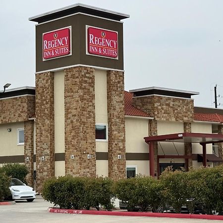 Regency Inn & Suites Humble Fm1960 - Iah Airport Bagian luar foto