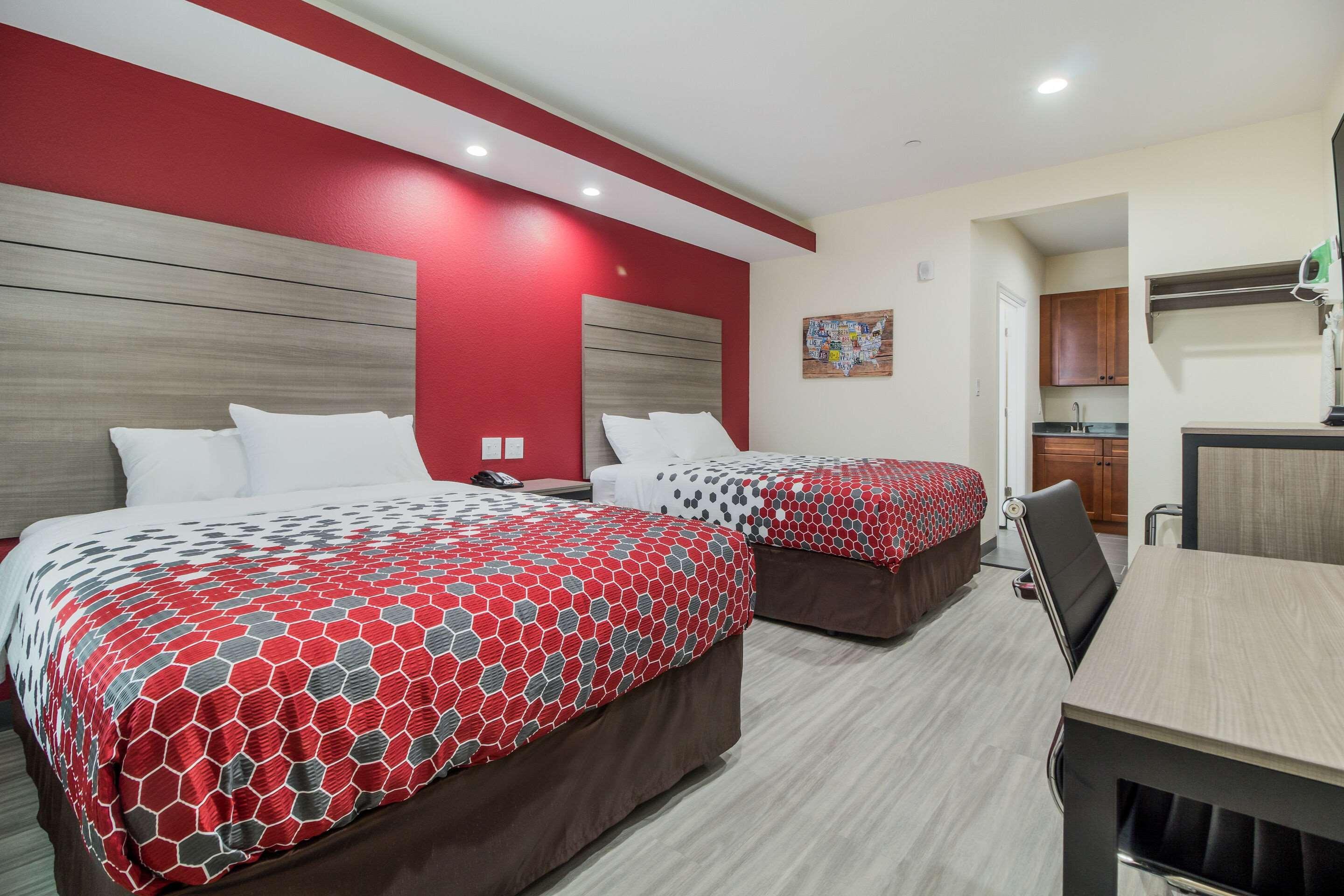 Regency Inn & Suites Humble Fm1960 - Iah Airport Bagian luar foto